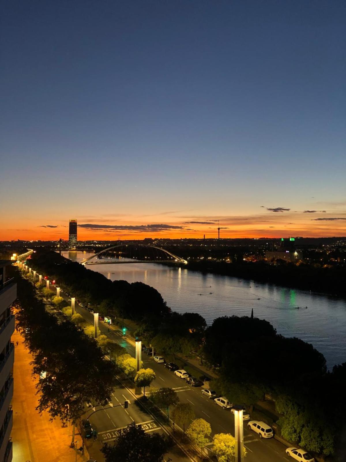 Апартаменты Tu Oasis De Lujo Junto Al Guadalquivir Севилья Экстерьер фото