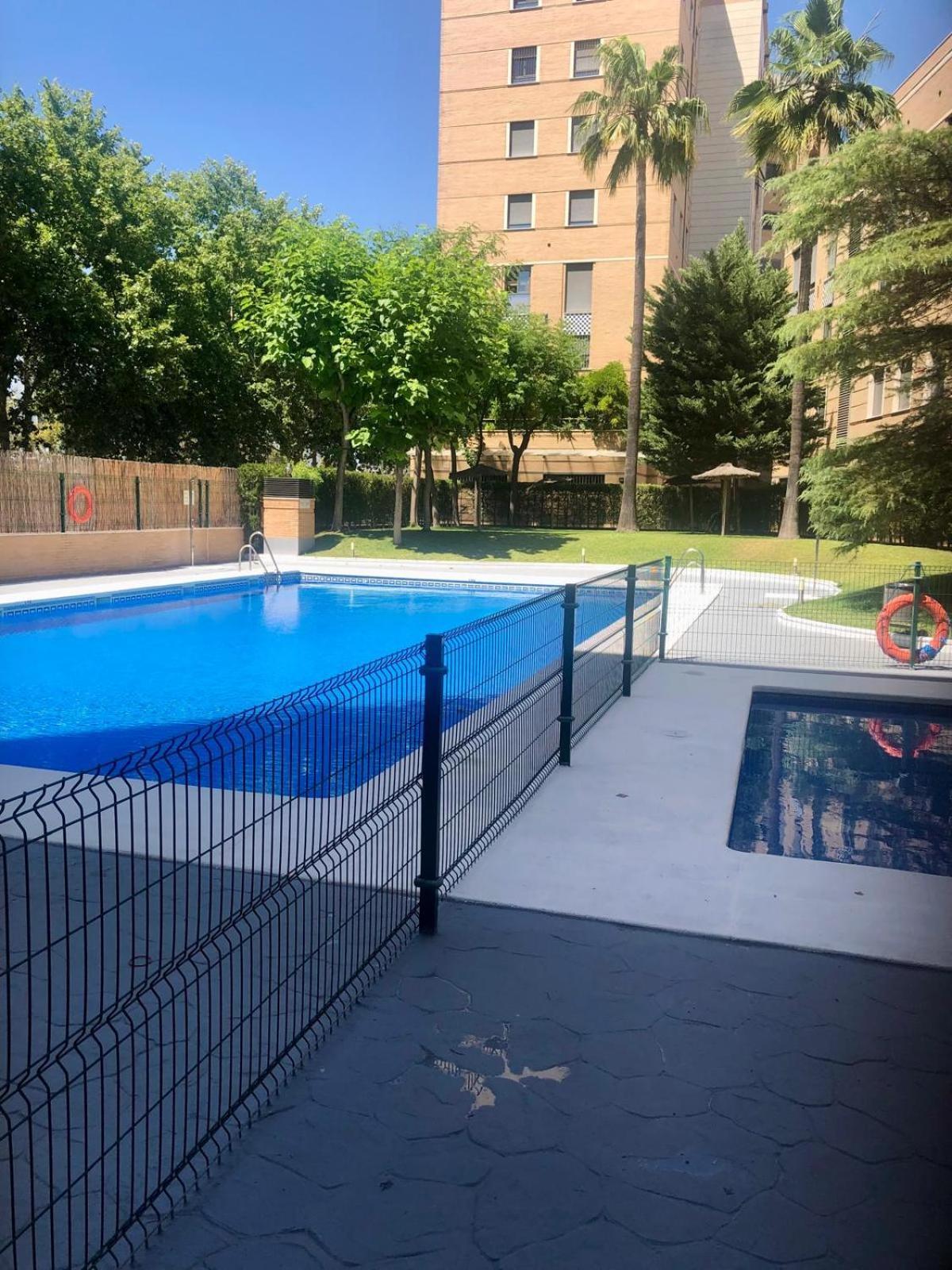 Апартаменты Tu Oasis De Lujo Junto Al Guadalquivir Севилья Экстерьер фото